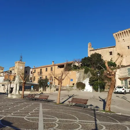Torretta Nel Borgo Medievale